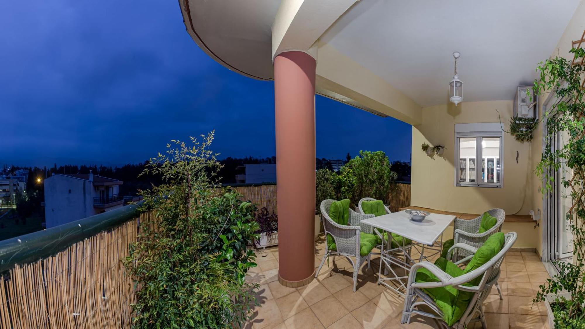 Celestial Garden-Thessaloniki'S Modern, Eclectic Penthouse With An Amazing View And Veranda Dış mekan fotoğraf